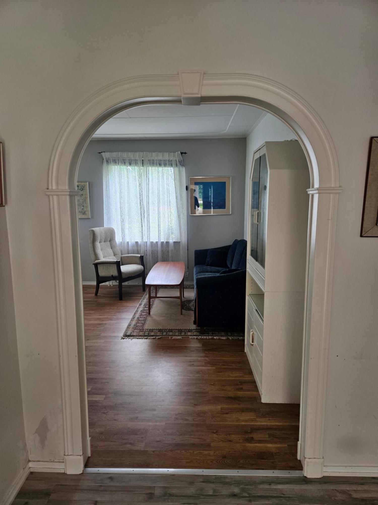 Oernsro Boende Och Staellplatser Skara Chambre photo